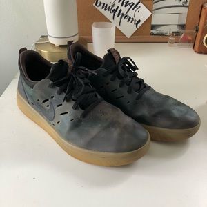 Nike SB njah camo sneakers